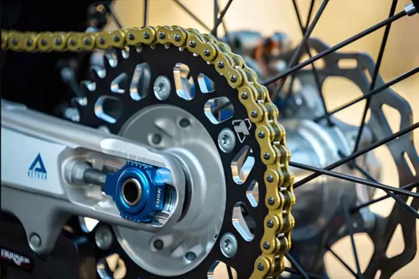 420HO Gold Chain for Surron, Talaria, Eridepro, 79Bike | ArbinPowerSport